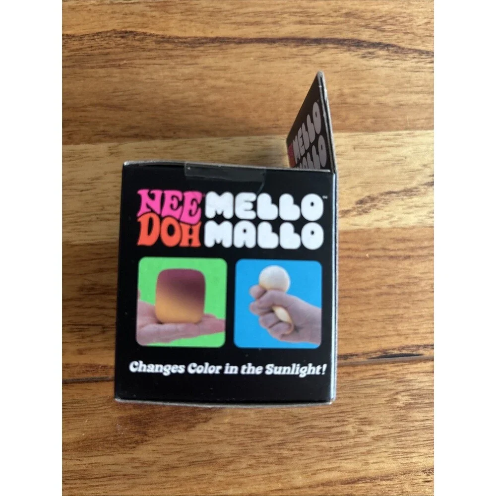 NeeDoh Mello Mallo Color Changing Squishy Marshmallow Yellow - NEW in box